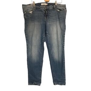 Torrid Boyfriend Jeans 20R